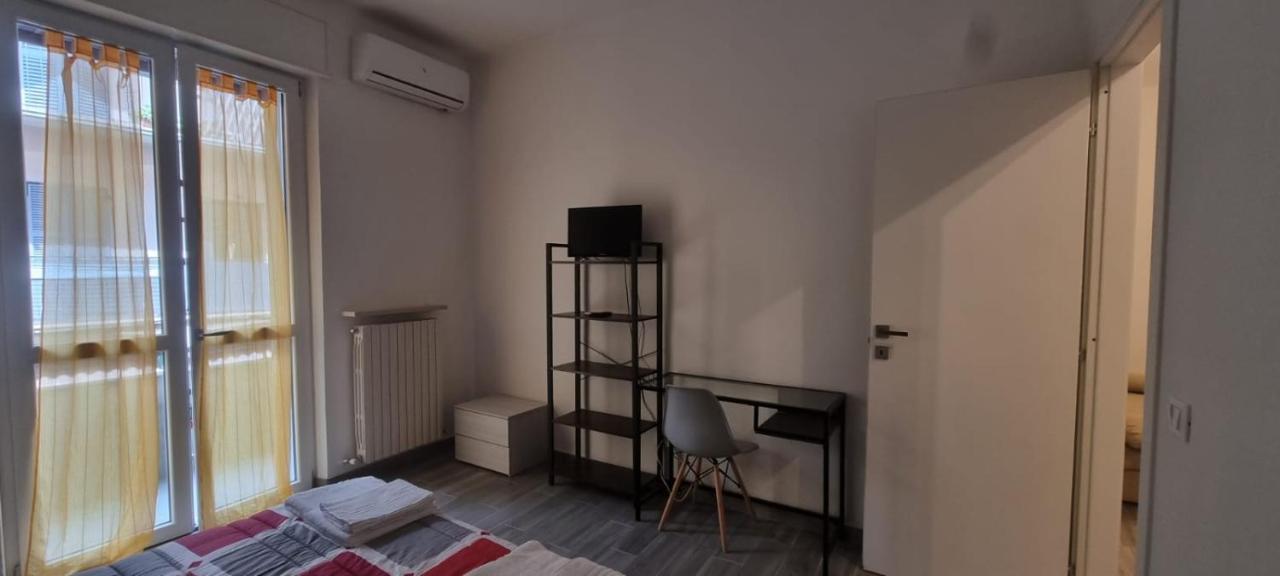 Apartamento Casa Roma Plasencia Exterior foto